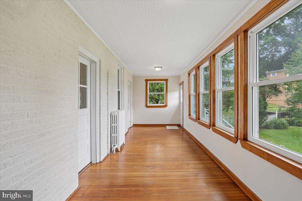 9501 Colesville Rd Property Photo 26