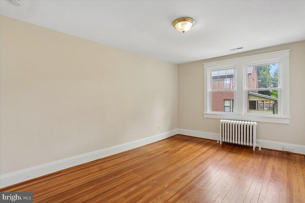 9501 Colesville Rd Property Photo 44