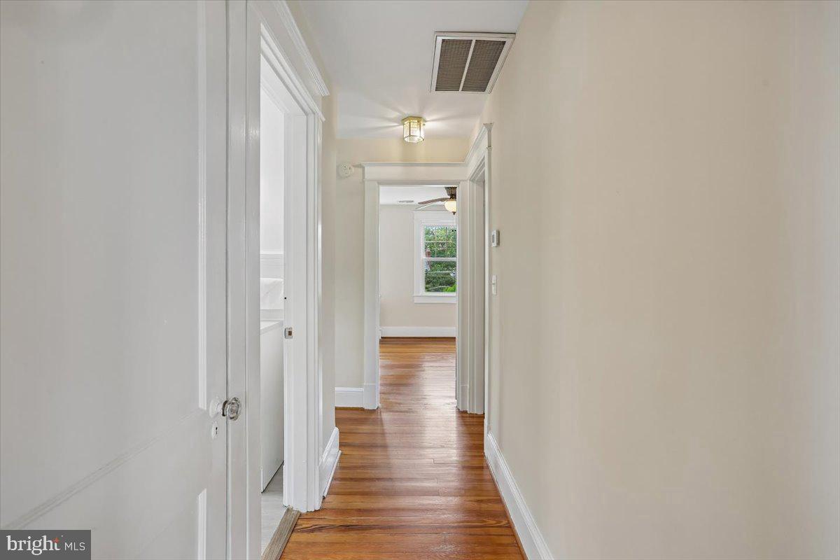 9501 Colesville Rd Property Photo 45
