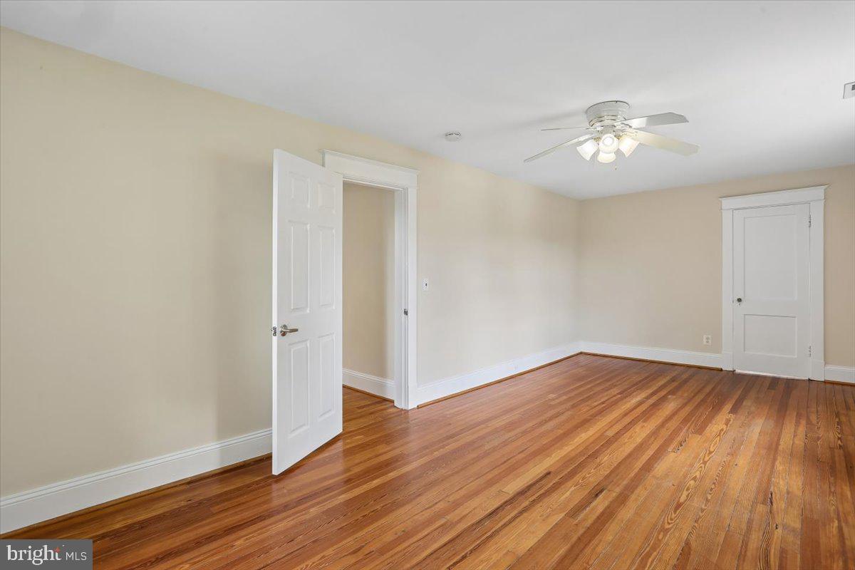 9501 Colesville Rd Property Photo 53