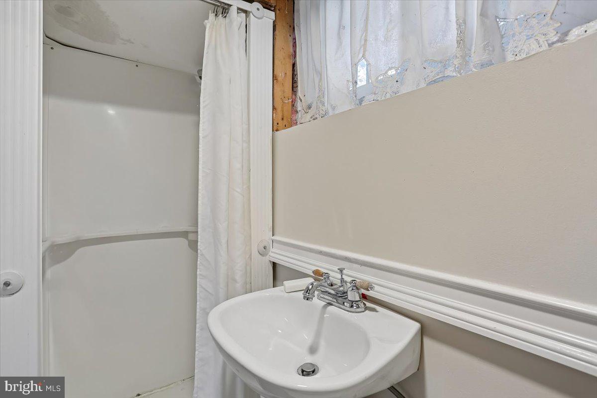 9501 Colesville Rd Property Photo 61