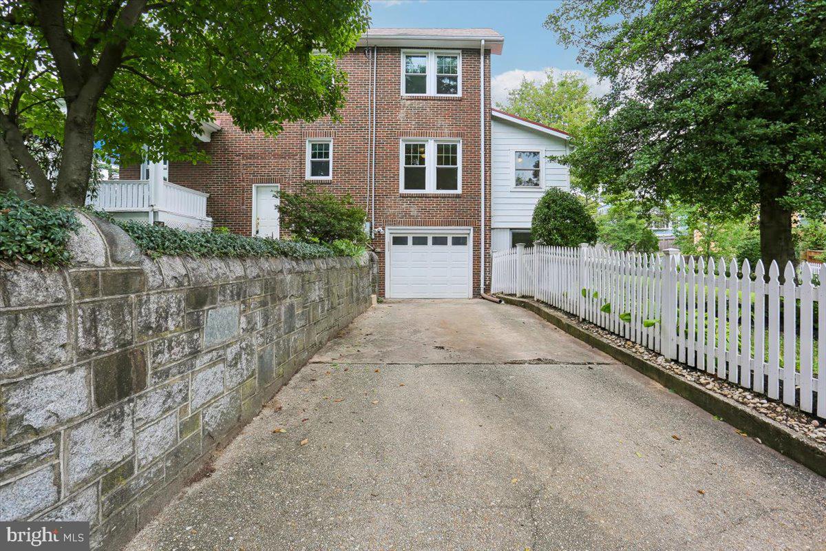 9501 Colesville Rd Property Photo 66