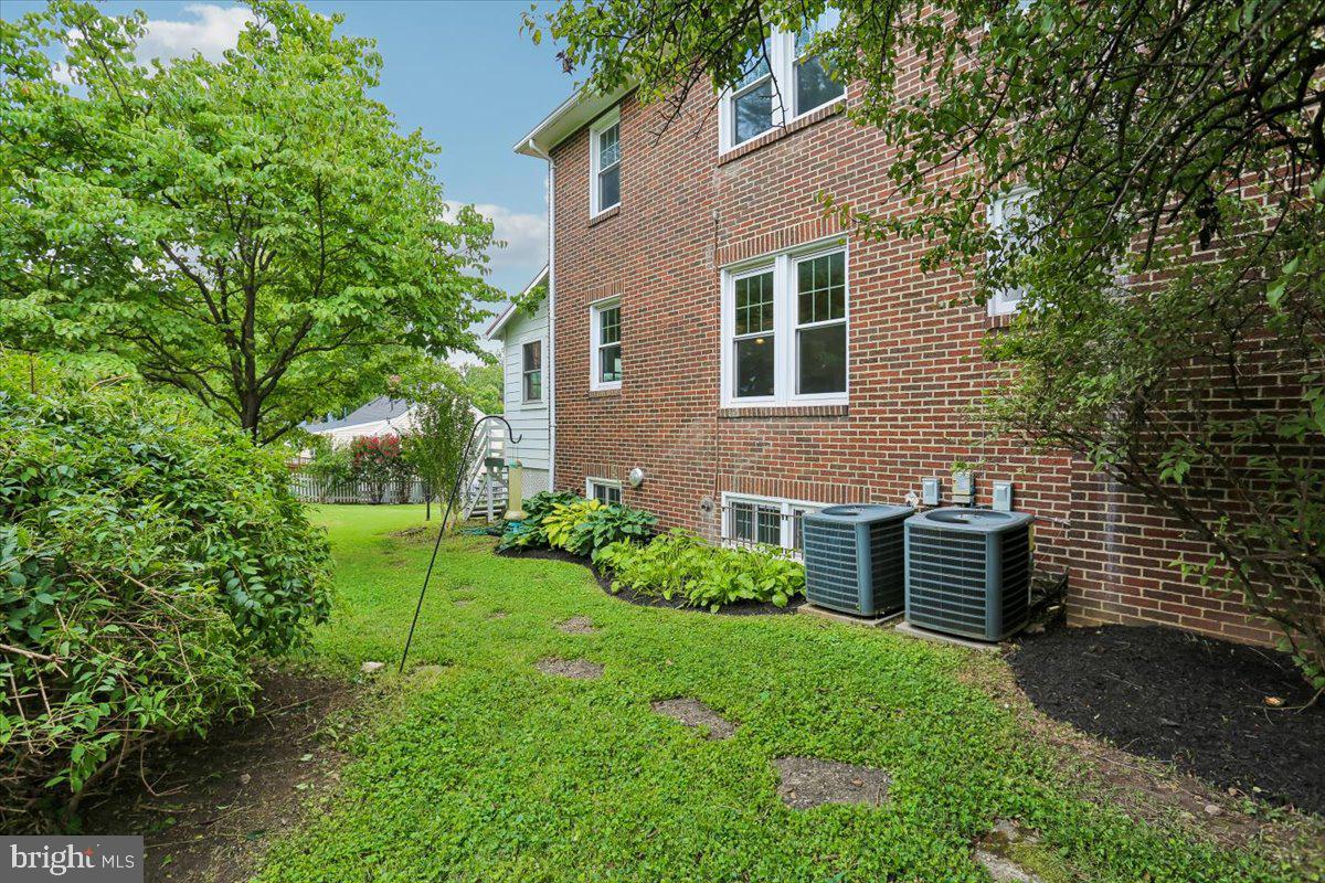 9501 Colesville Rd Property Photo 72
