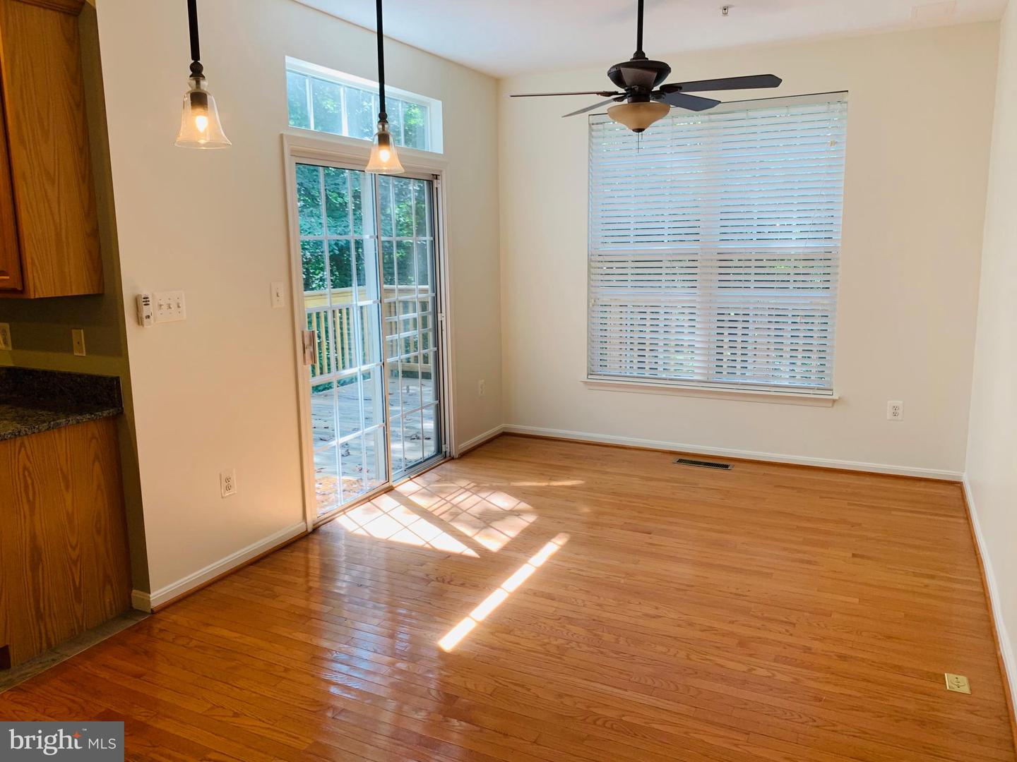 13706 Harvest Glen Way Property Photo 5