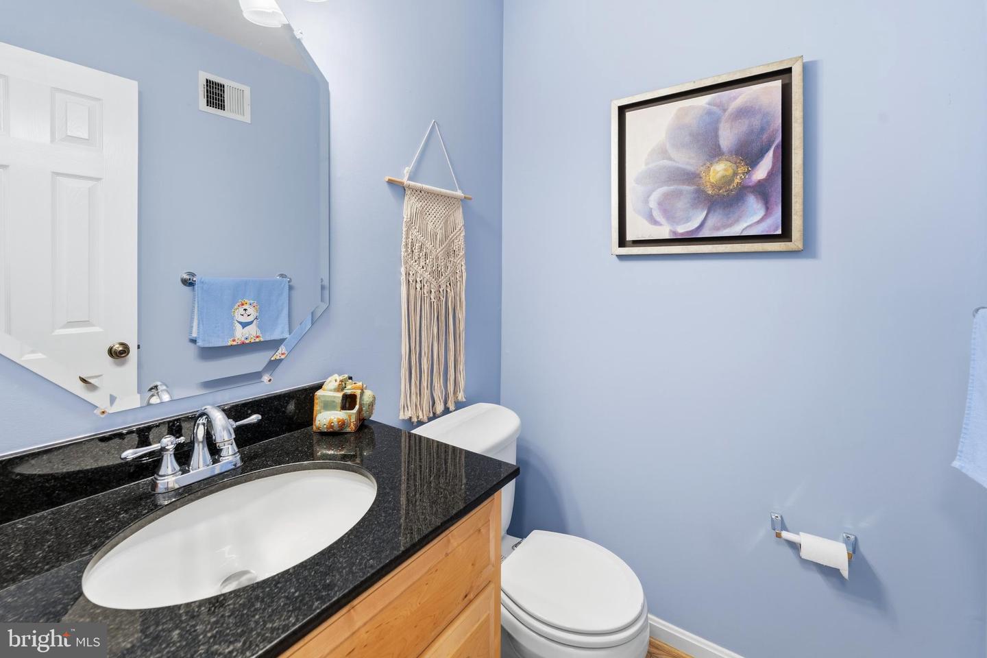 937 Wild Forest Dr Property Photo 11