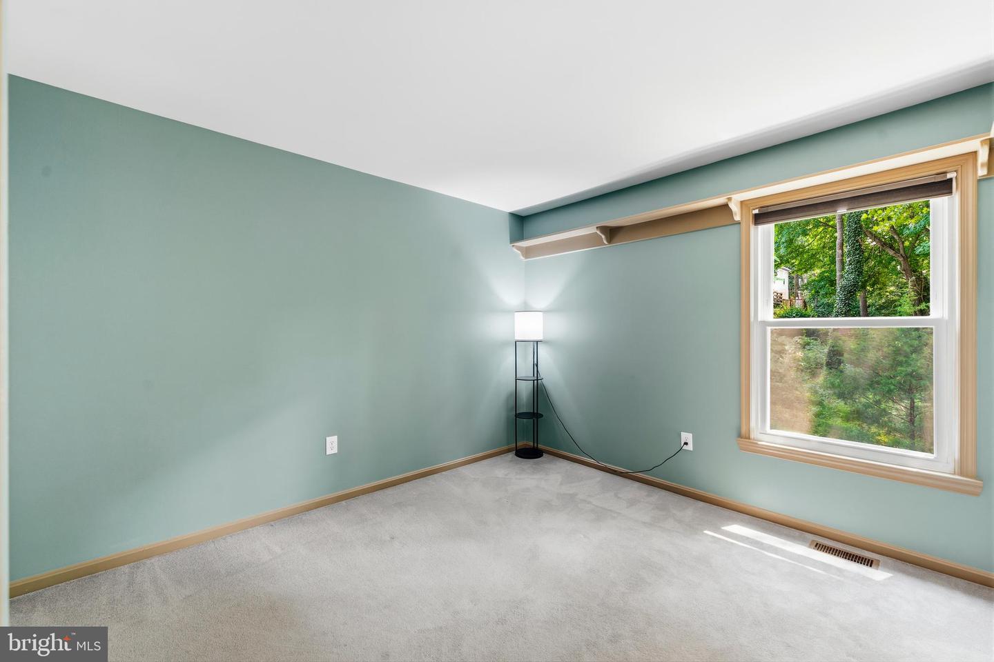 937 Wild Forest Dr Property Photo 18