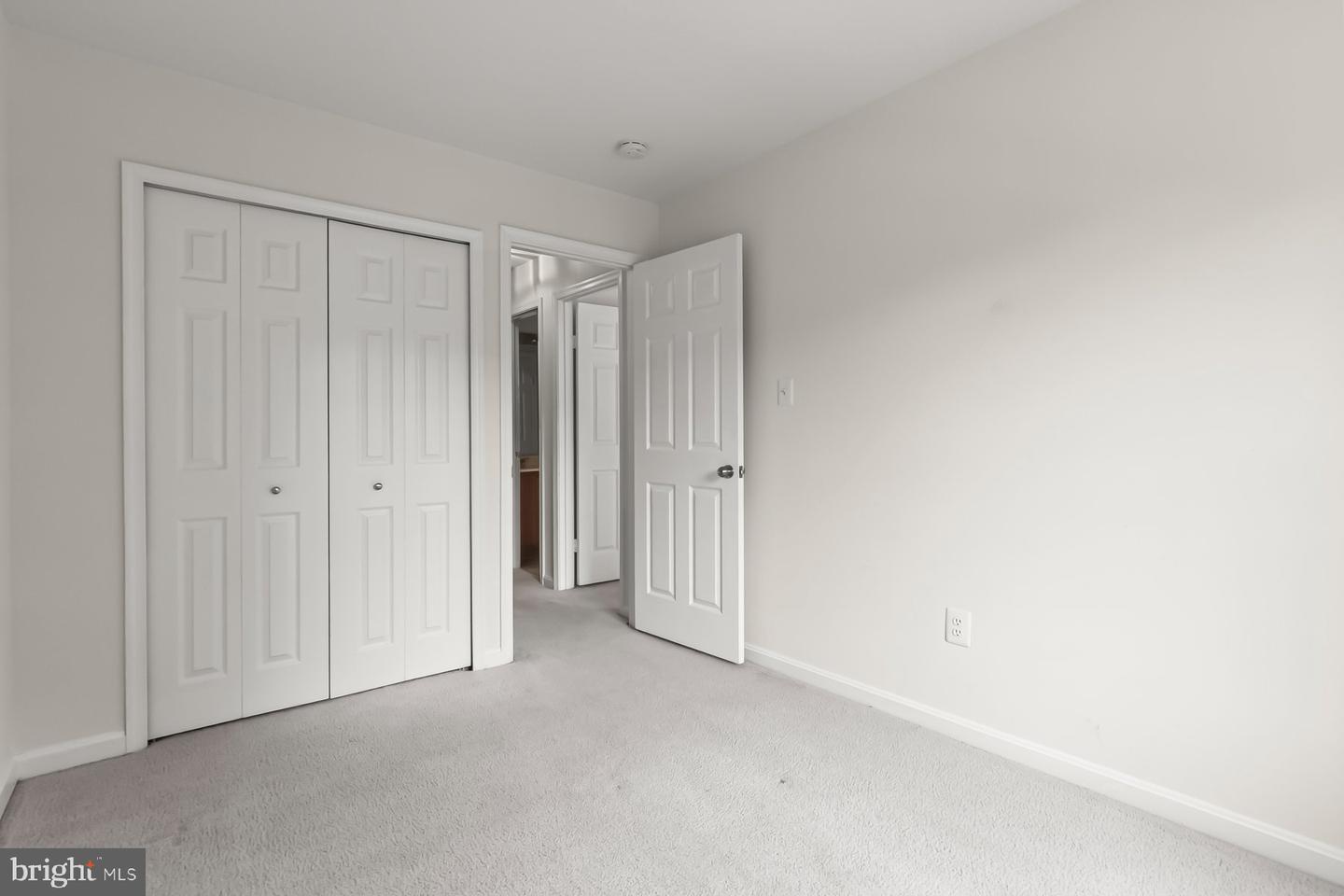 29 Highstream Ct #1027 Property Photo 20