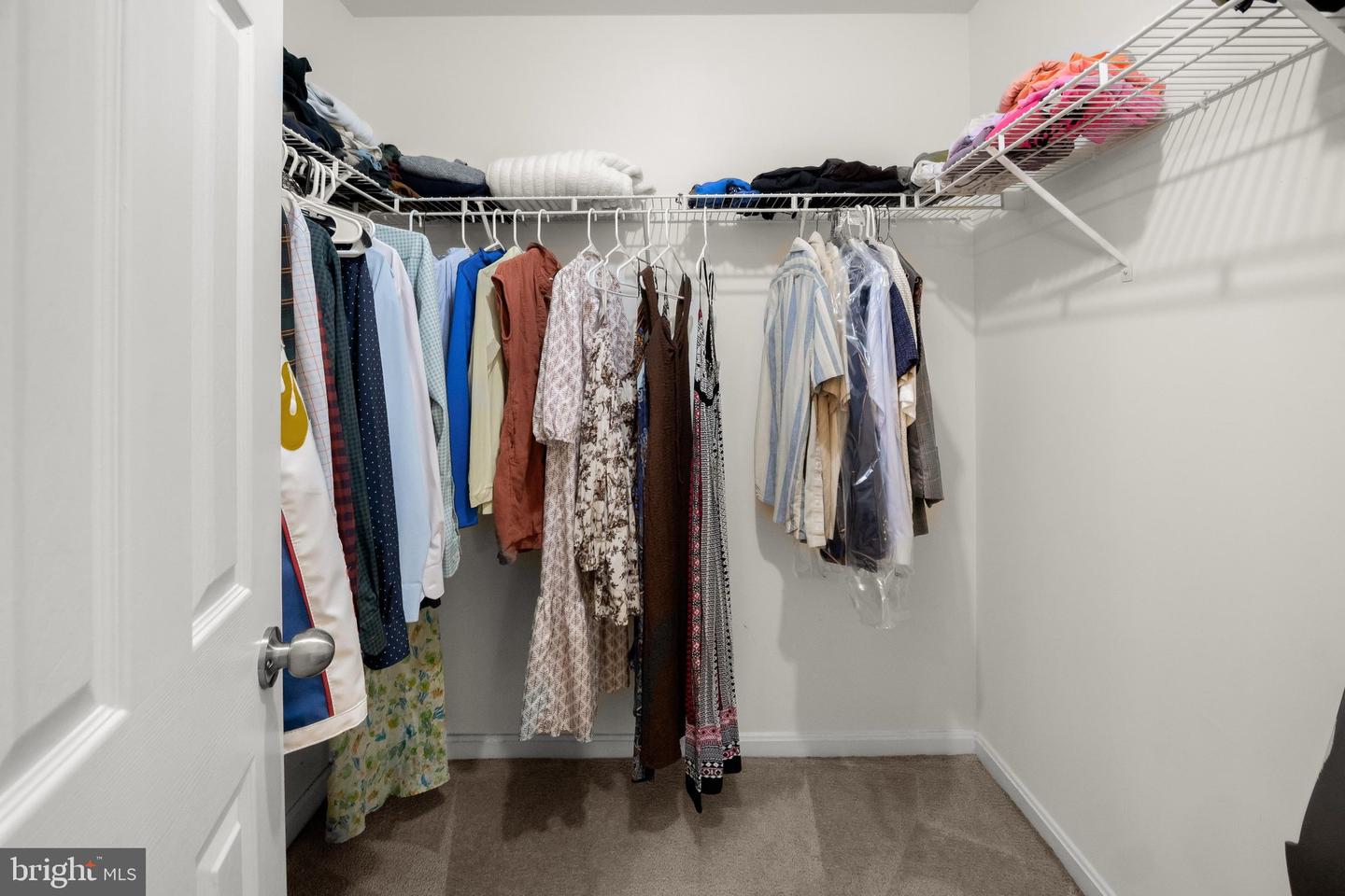 29 Highstream Ct #1027 Property Photo 22