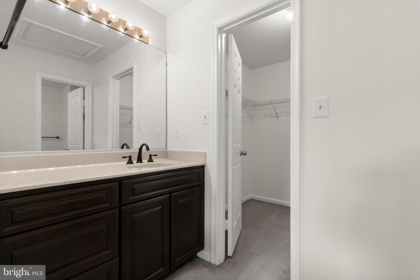 29 Highstream Ct #1027 Property Photo 26