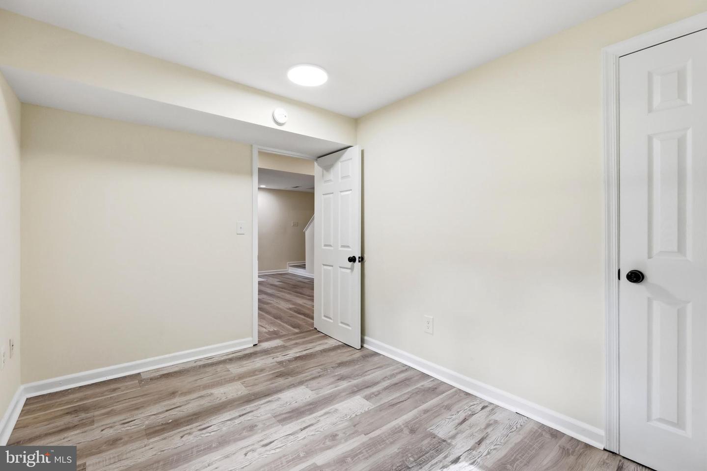 12820 Maple St Property Photo 14