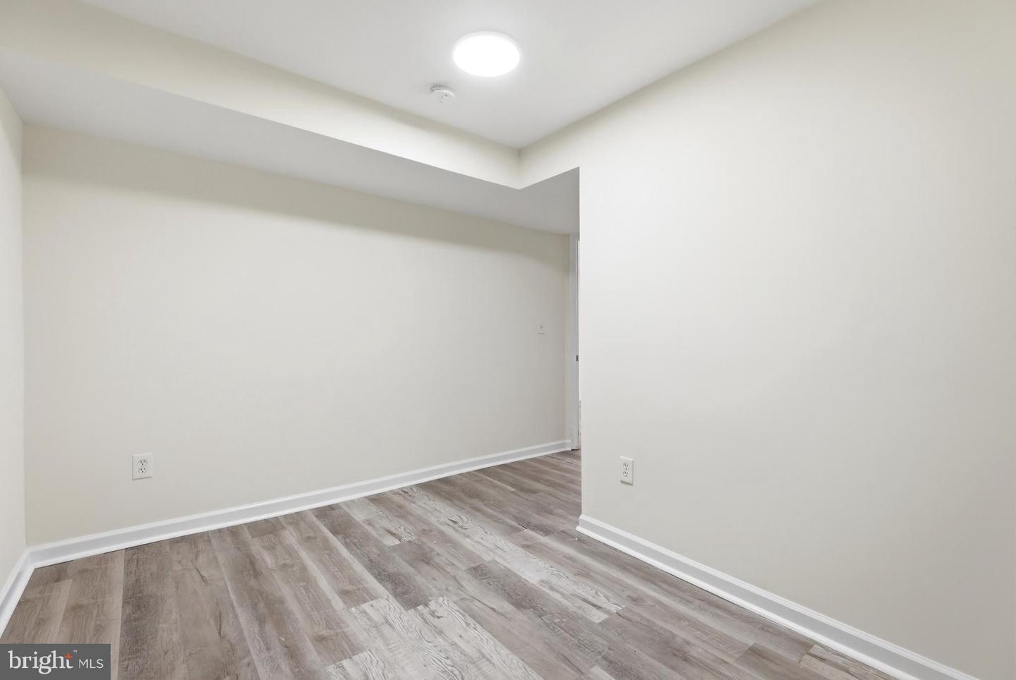 12820 Maple St Property Photo 19