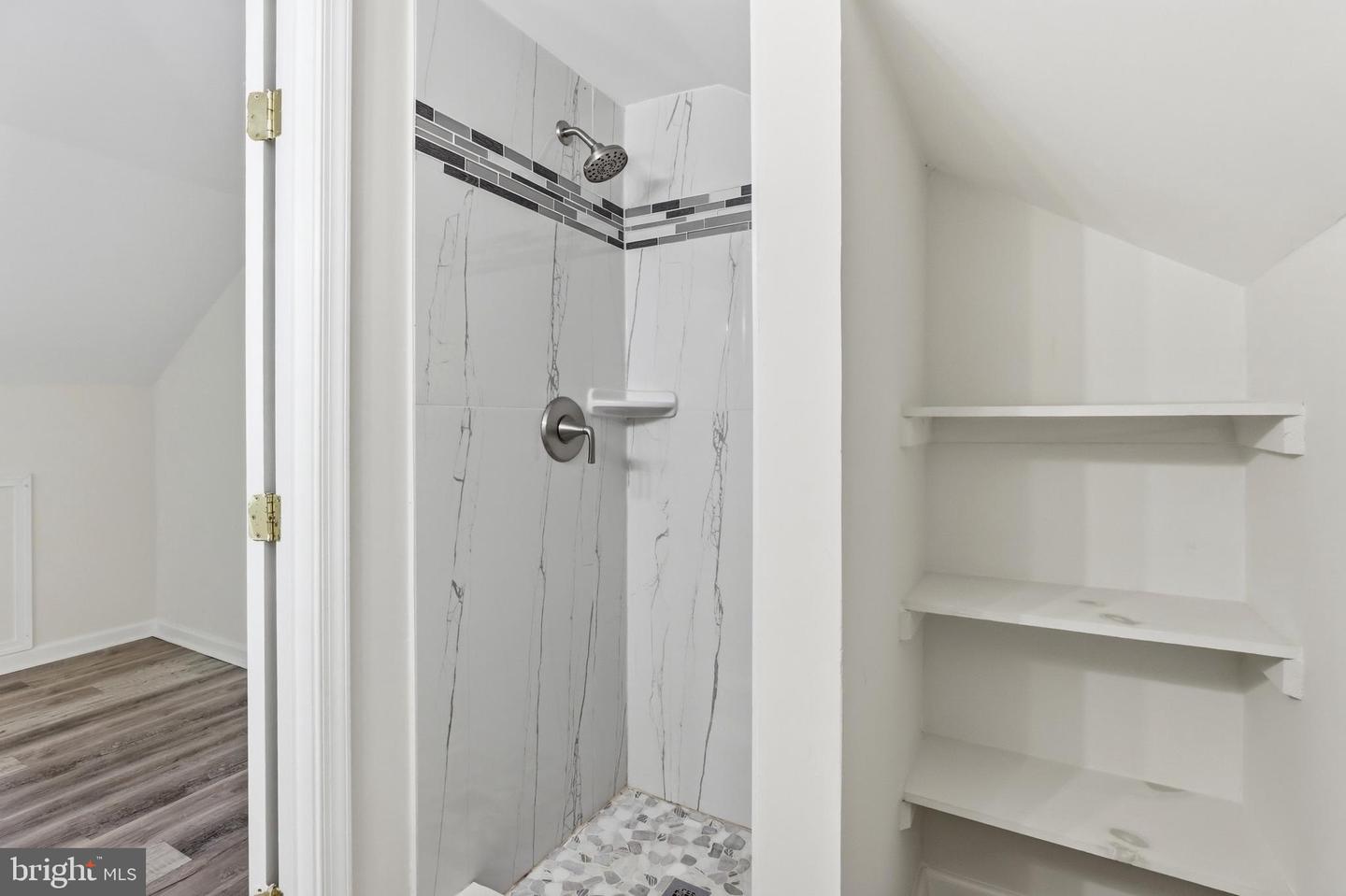 12820 Maple St Property Photo 28