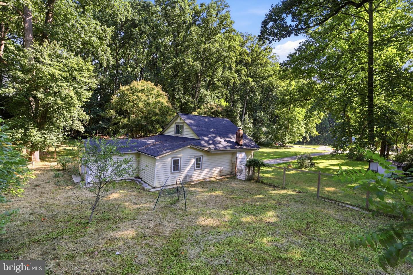 12820 Maple St Property Photo 31
