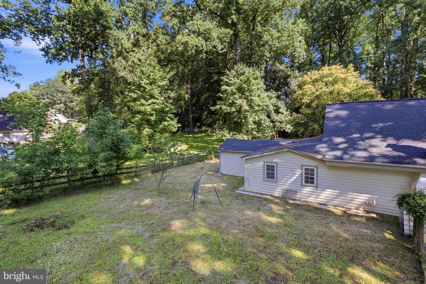 12820 Maple St Property Photo 32