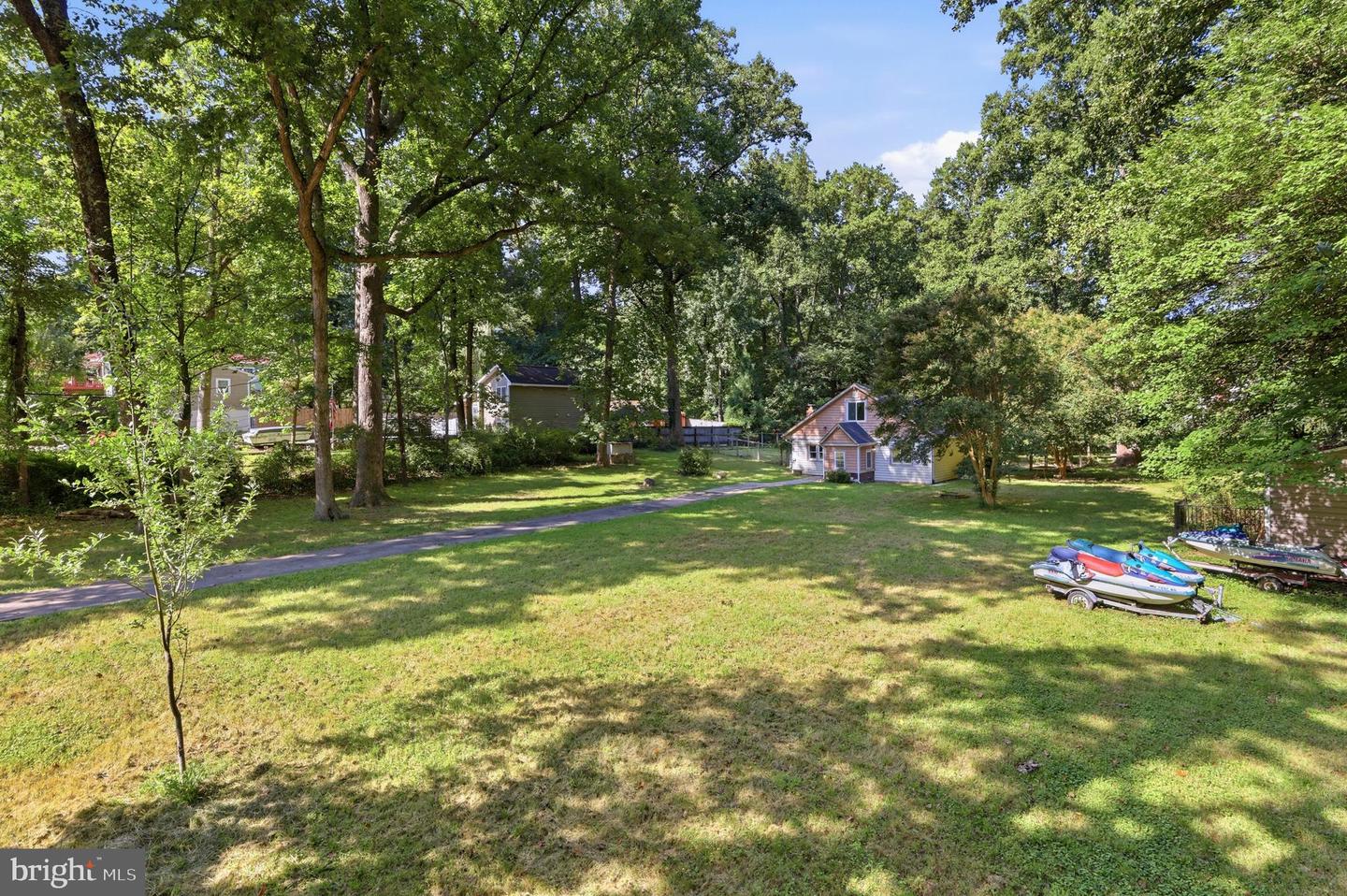 12820 Maple St Property Photo 39