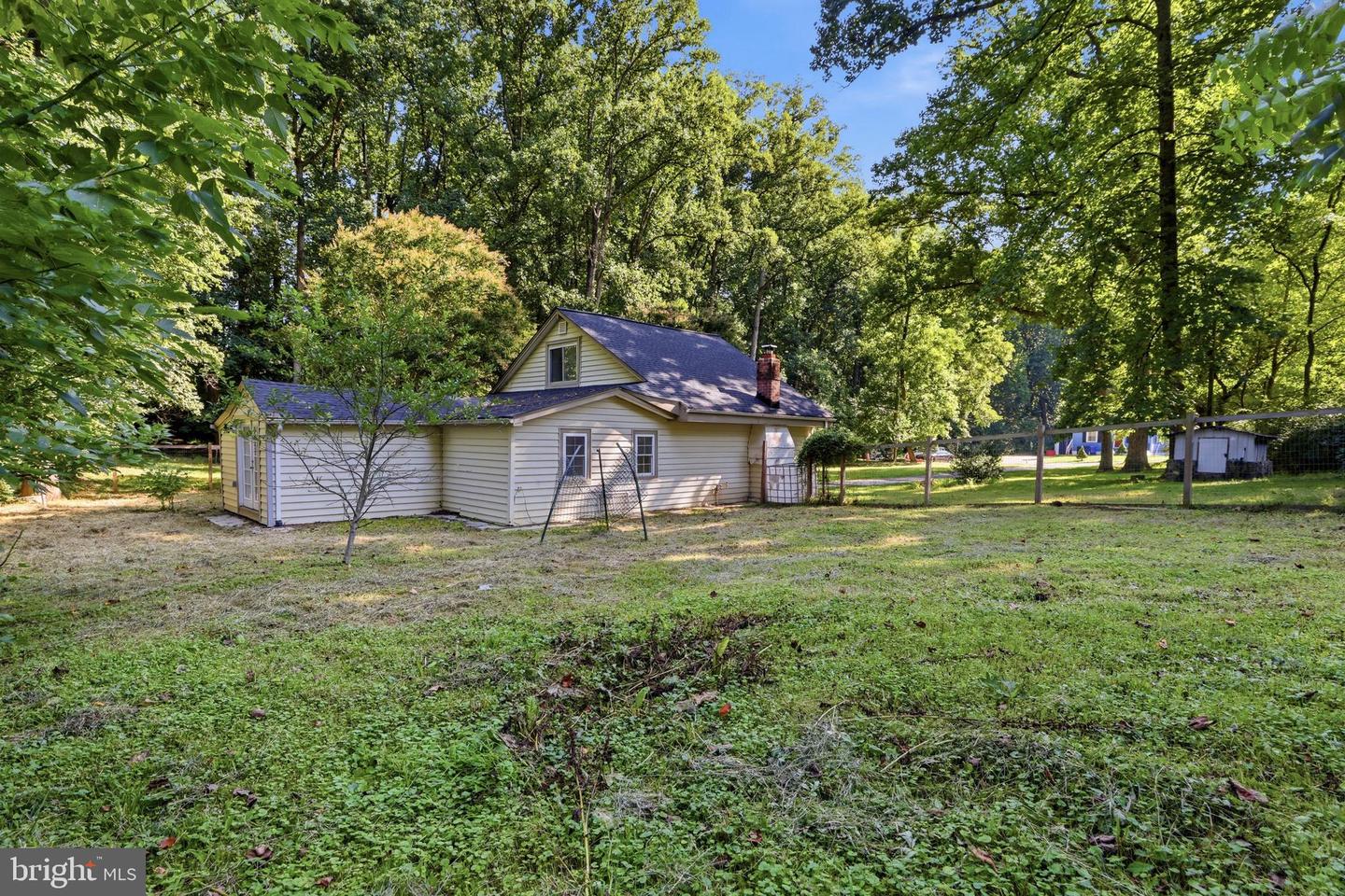12820 Maple St Property Photo 42