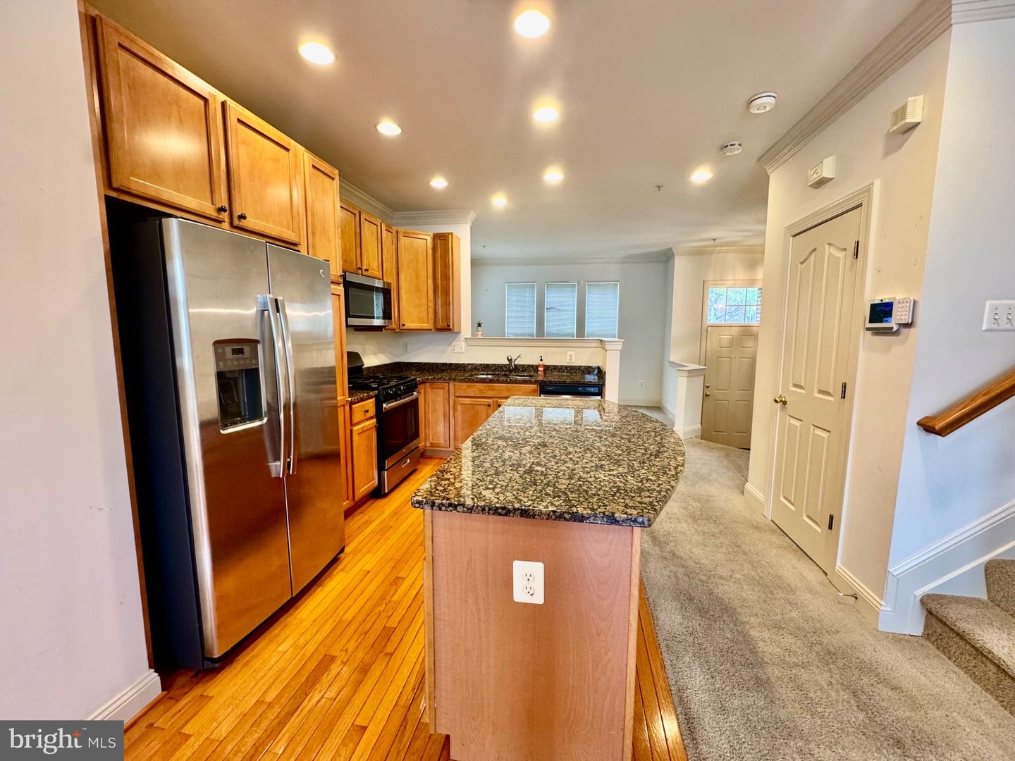 23517 Gardenside Pl Property Photo 4