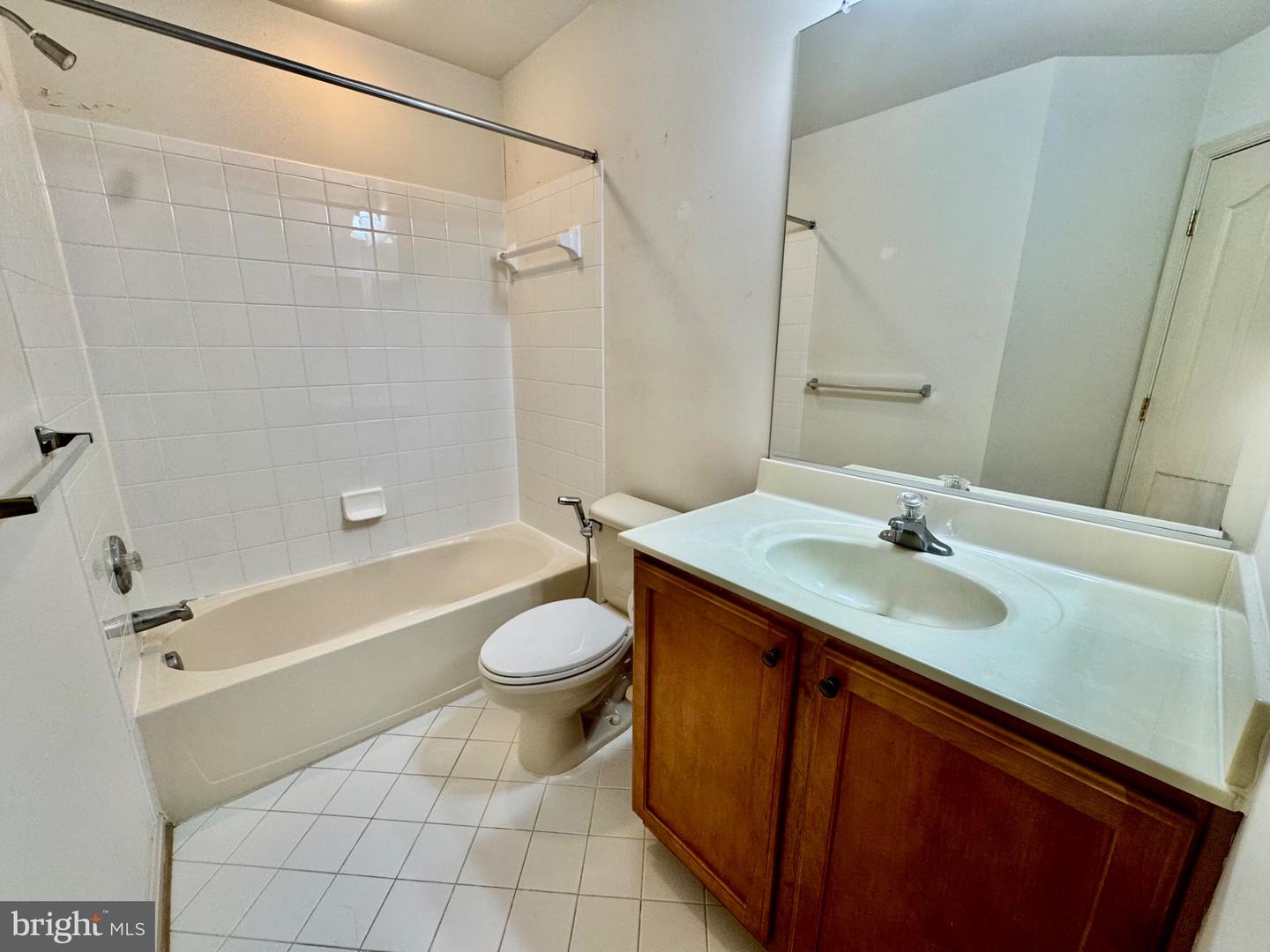 23517 Gardenside Pl Property Photo 15