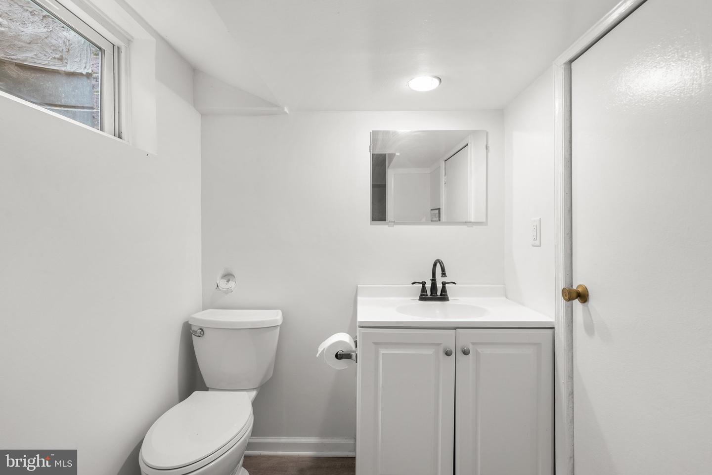 2200 Windham Ln Property Photo 32