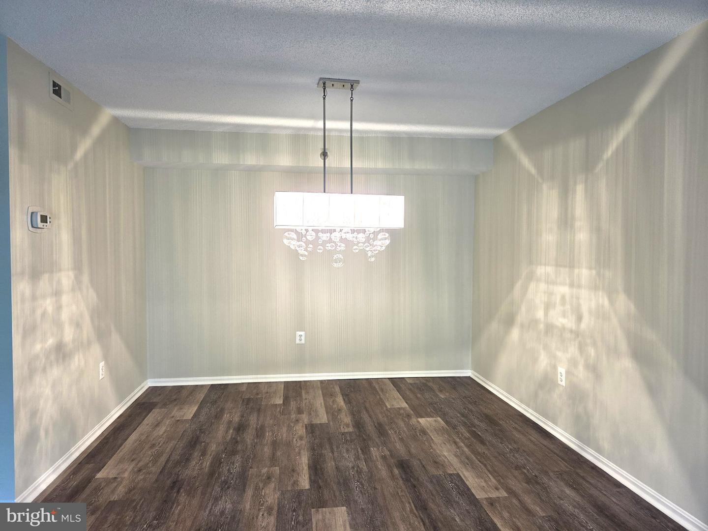 15107 Interlachen Dr #2-517 Property Photo 3