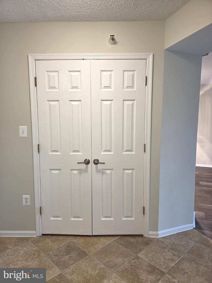 15107 Interlachen Dr #2-517 Property Photo 26