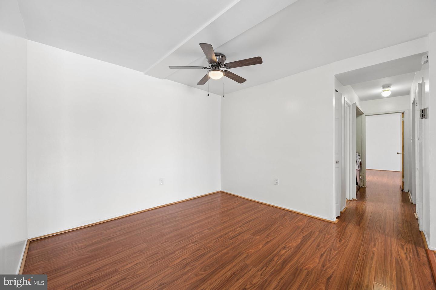 412 Girard St #204 Property Photo 14