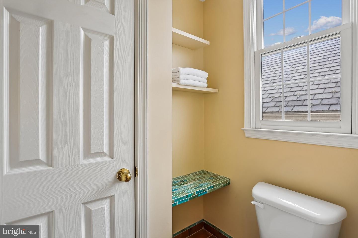 246 Hart Mews Property Photo 29