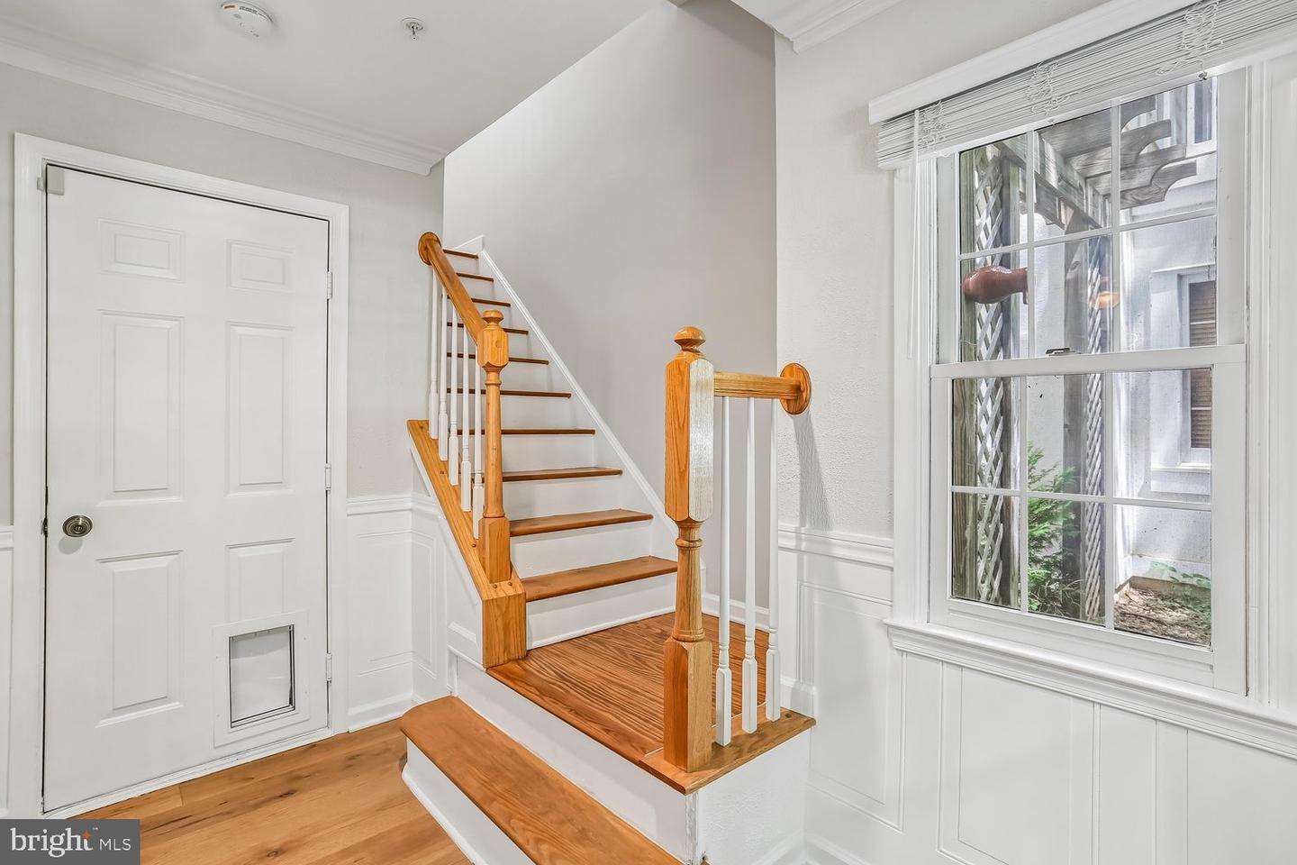 246 Hart Mews Property Photo 32