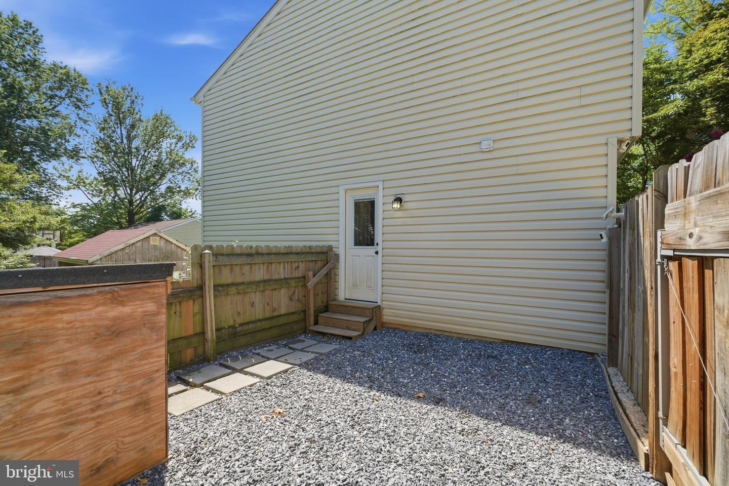 7402 Tarfside Ln Property Photo 36