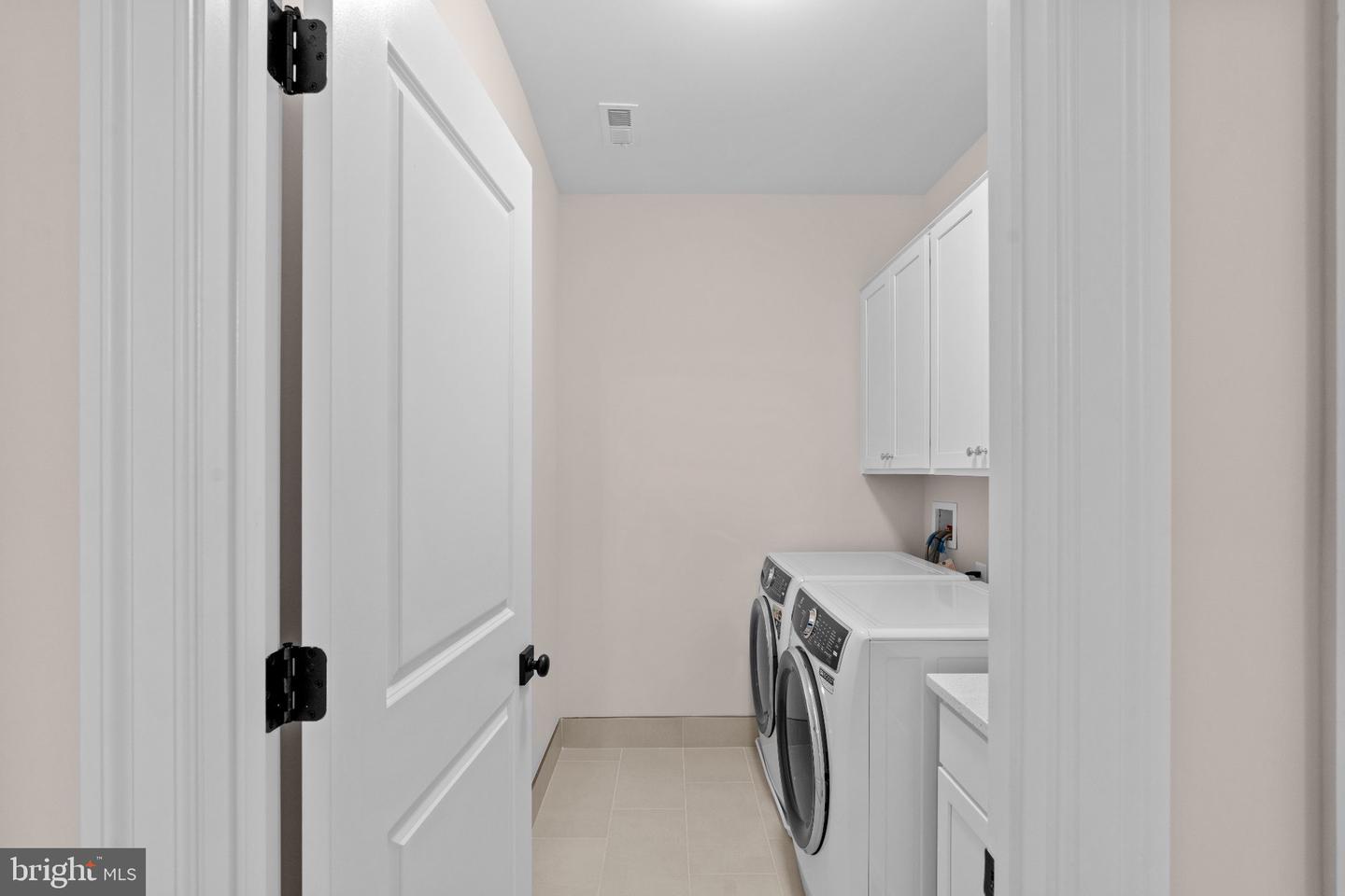 5104 Fairglen Ln Property Photo 56