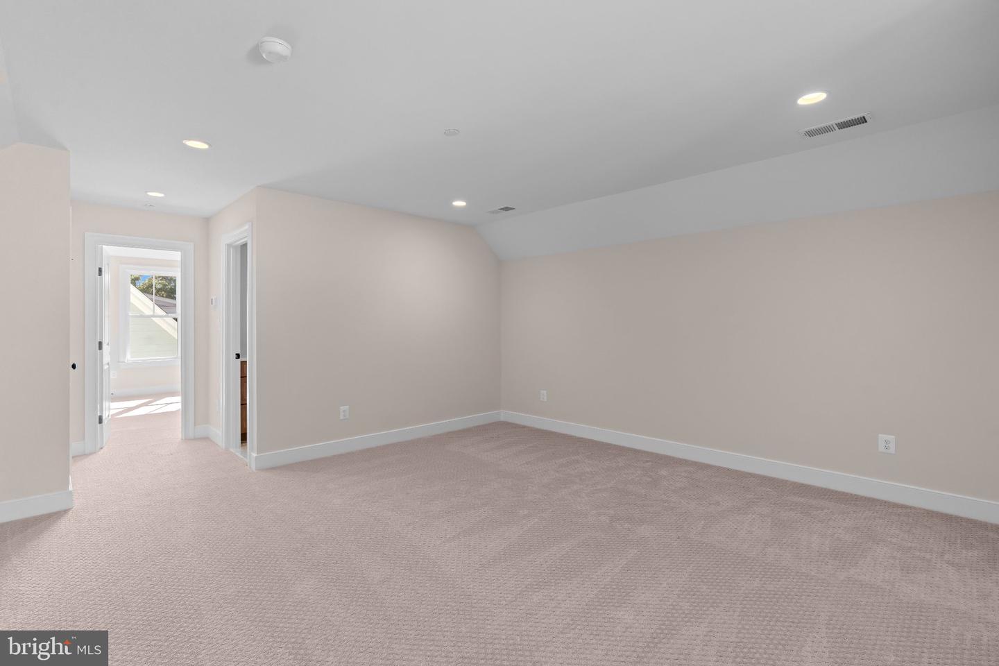 5104 Fairglen Ln Property Photo 60