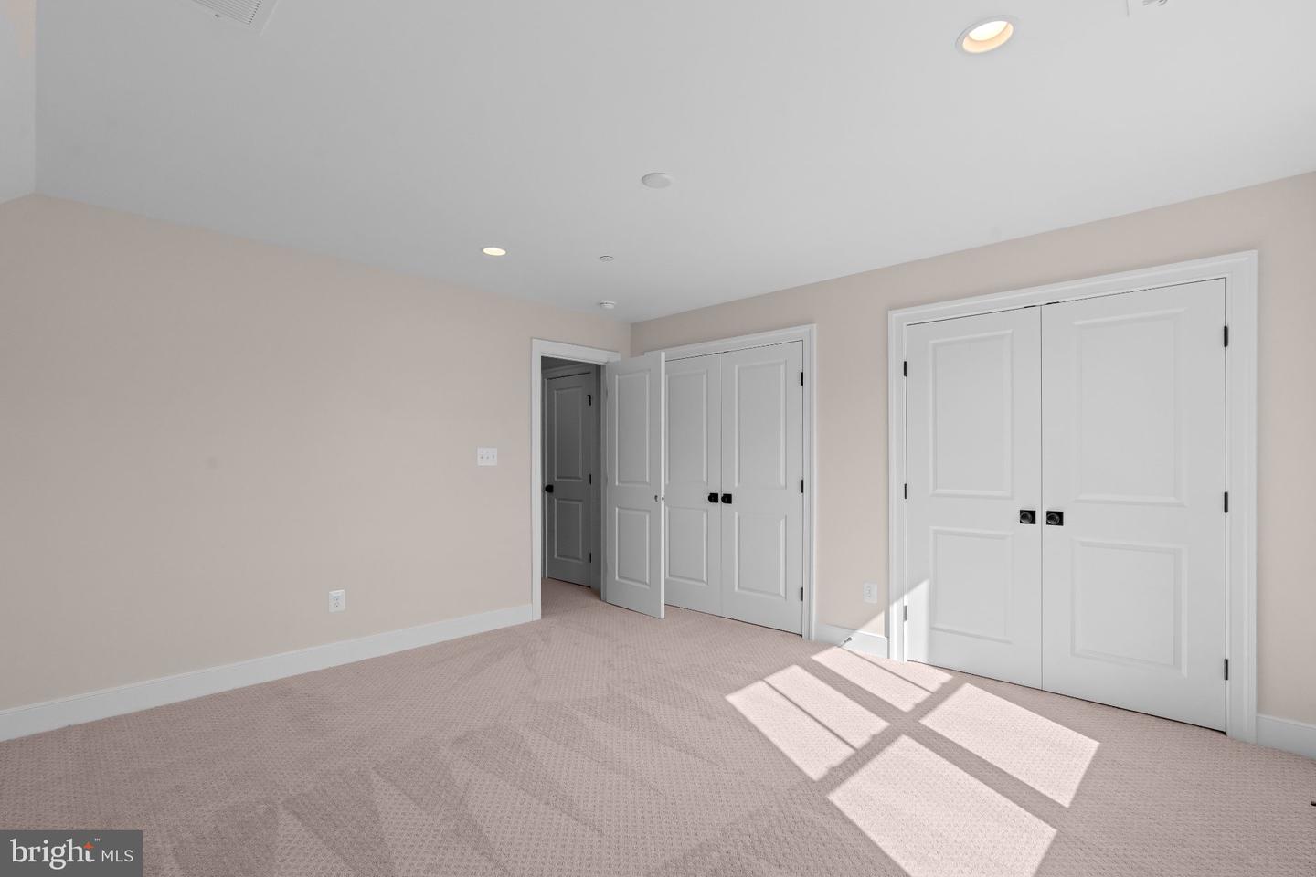 5104 Fairglen Ln Property Photo 64