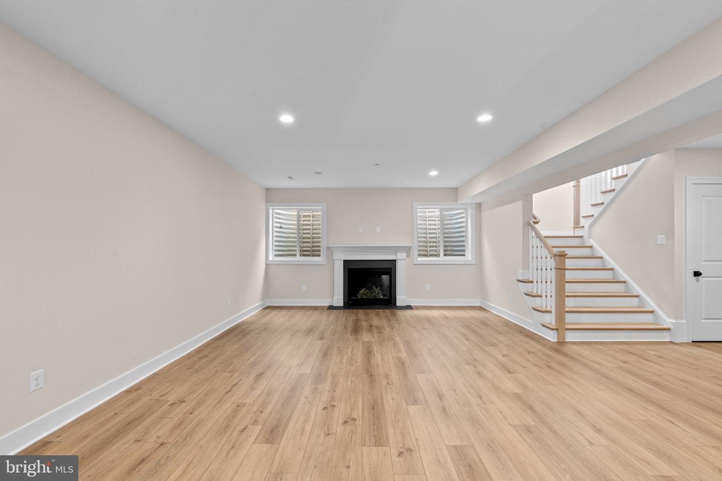 5104 Fairglen Ln Property Photo 68