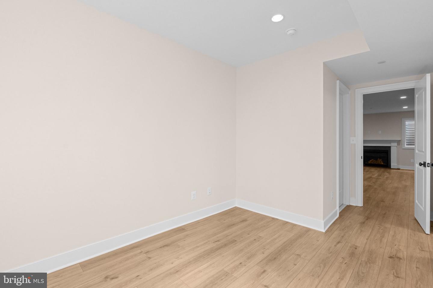 5104 Fairglen Ln Property Photo 73