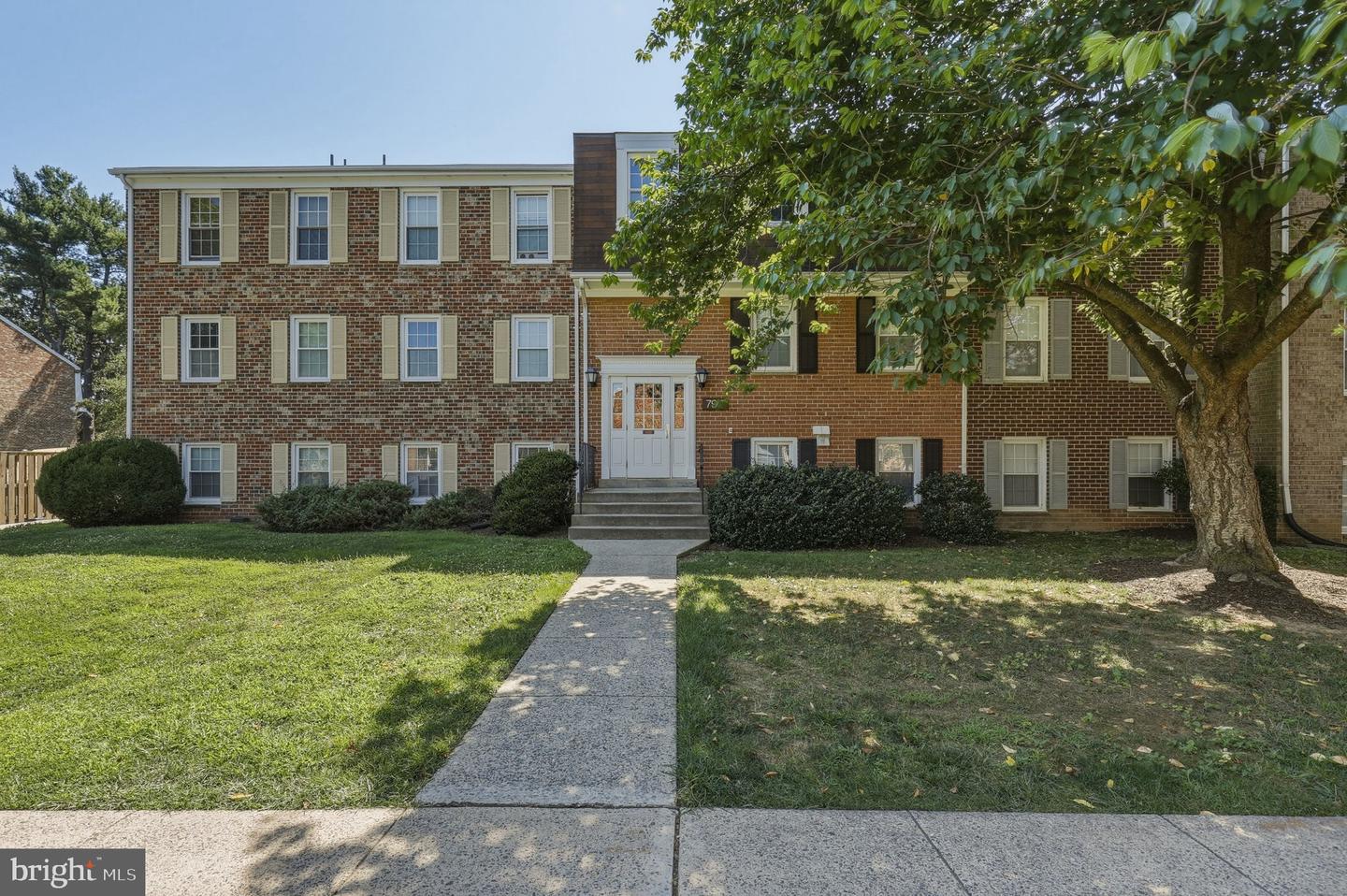 794 Quince Orchard Blvd #t-1 Property Photo 1