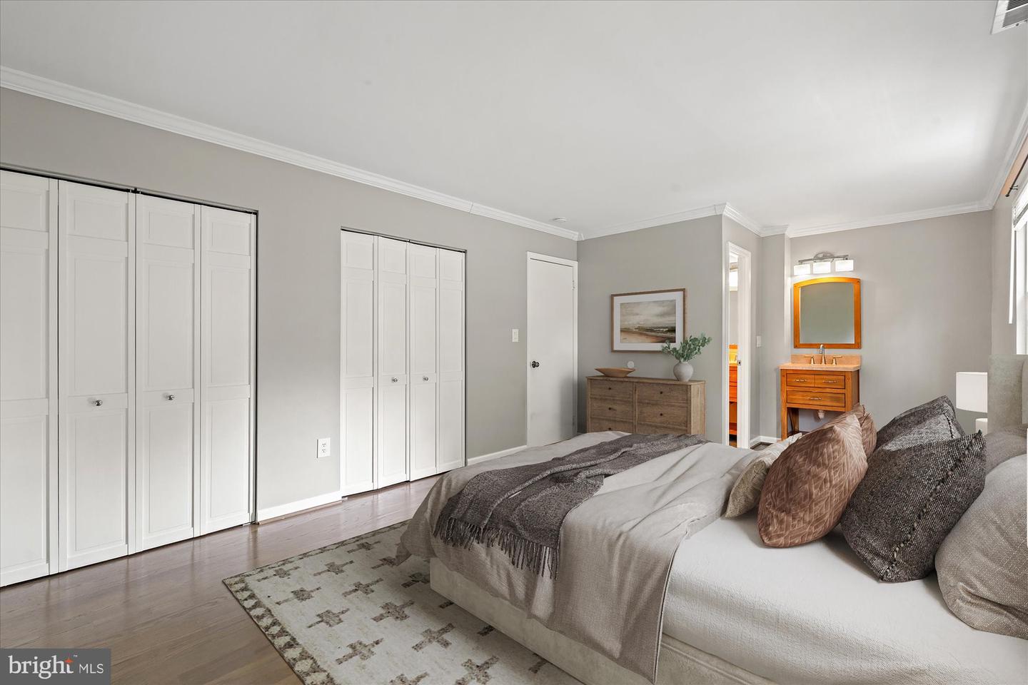 12028 Apple Knoll Ct Property Photo 16
