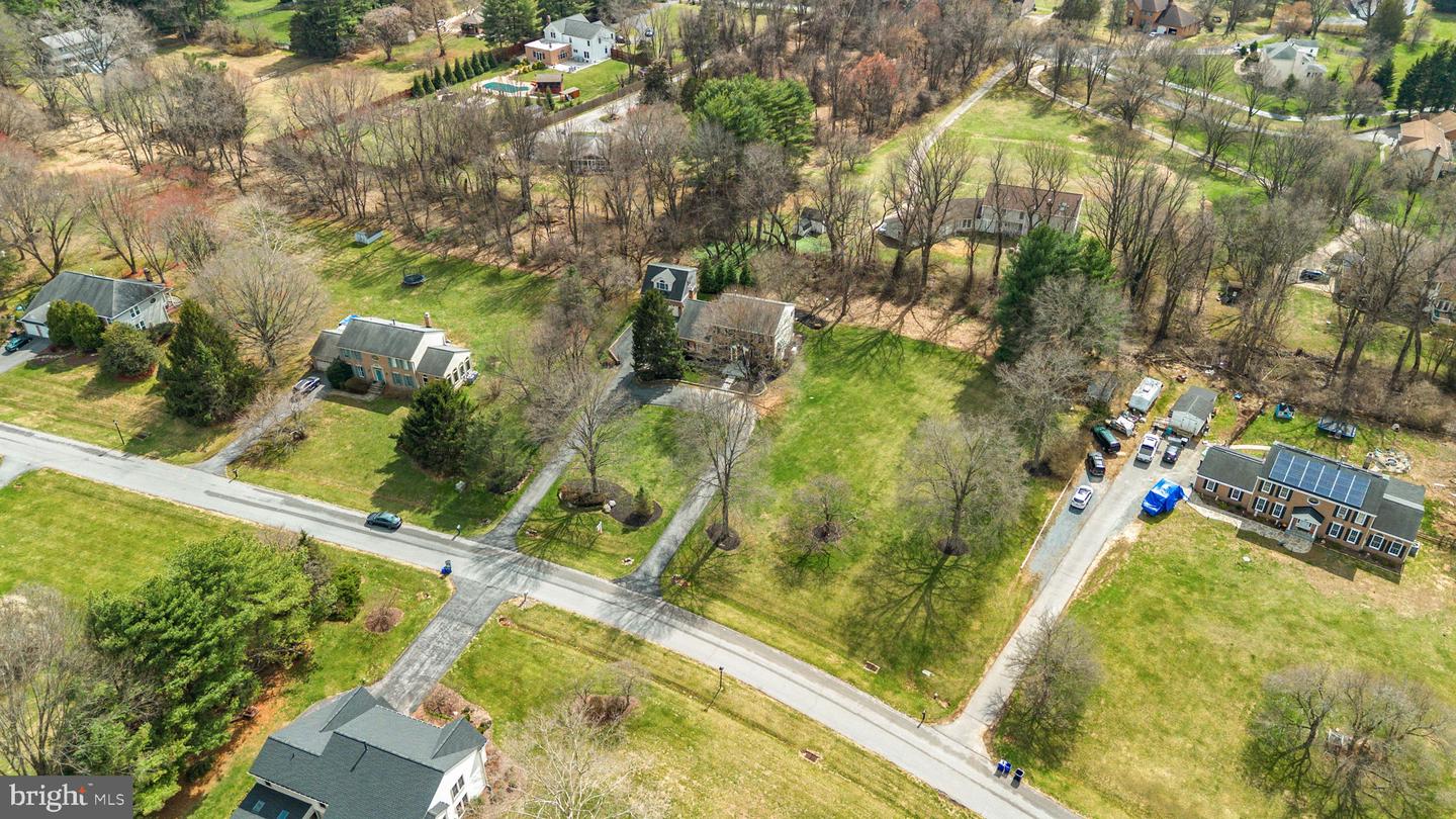 5820 Winegrove Ct Property Photo 69