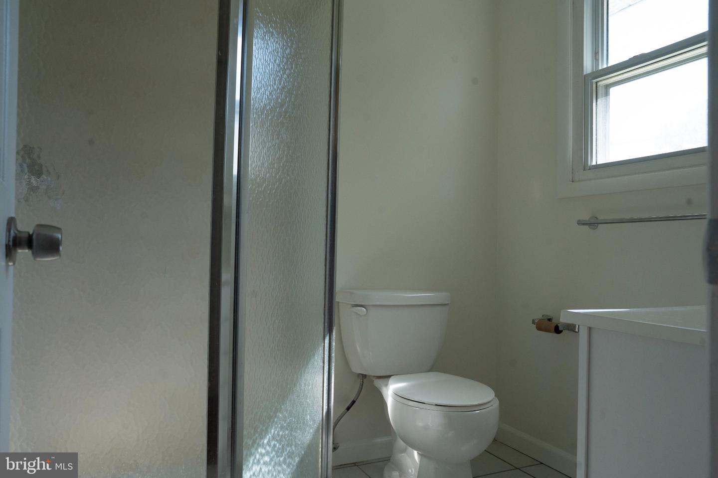 14117 London Ln Property Photo 12
