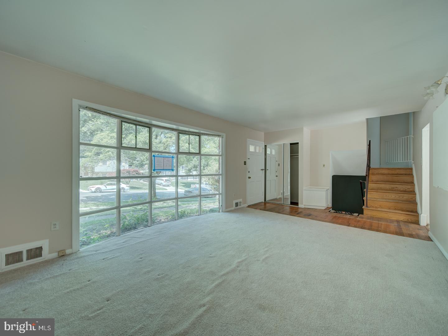 12715 Barbara Rd Property Photo 6