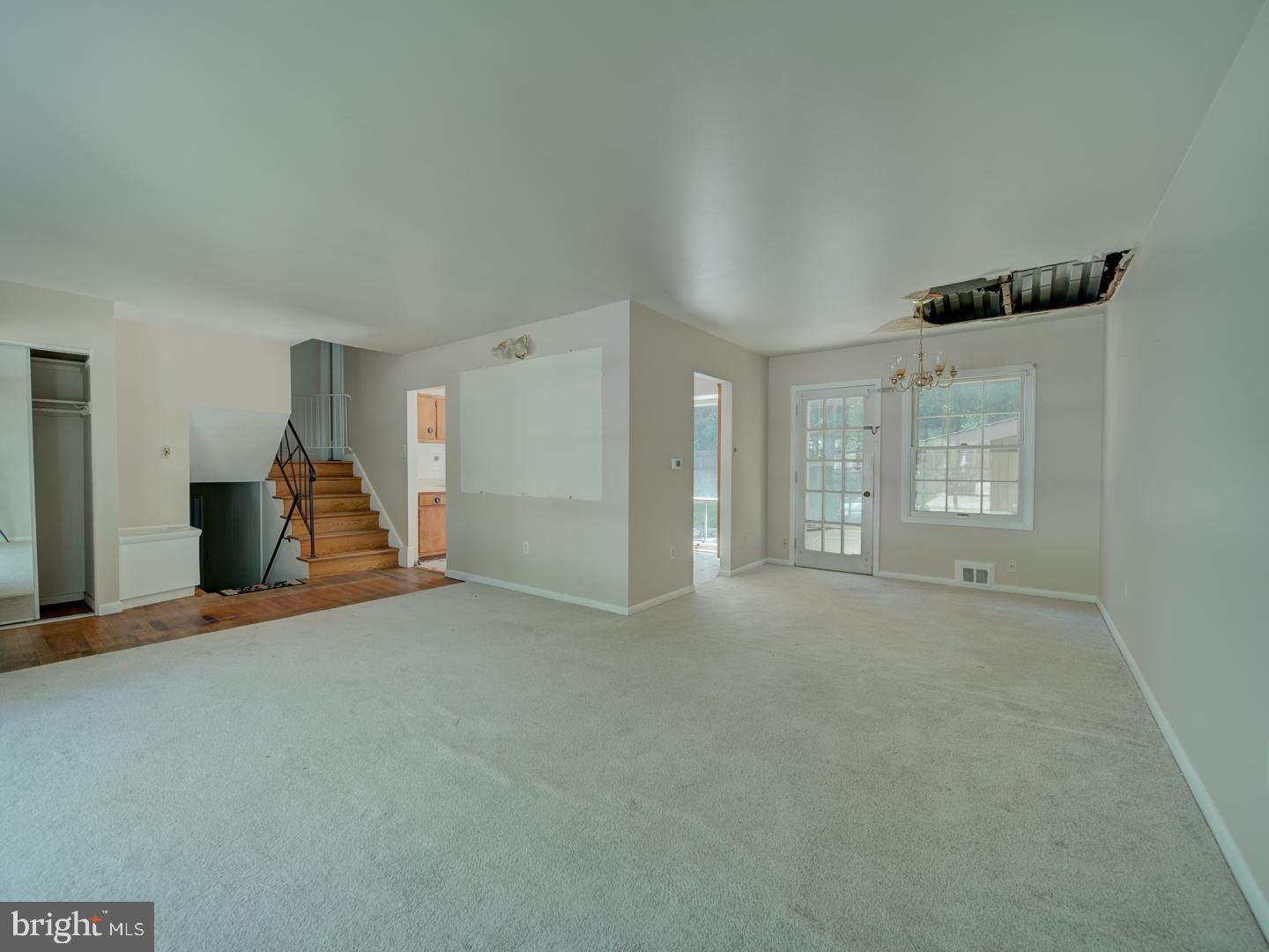 12715 Barbara Rd Property Photo 11