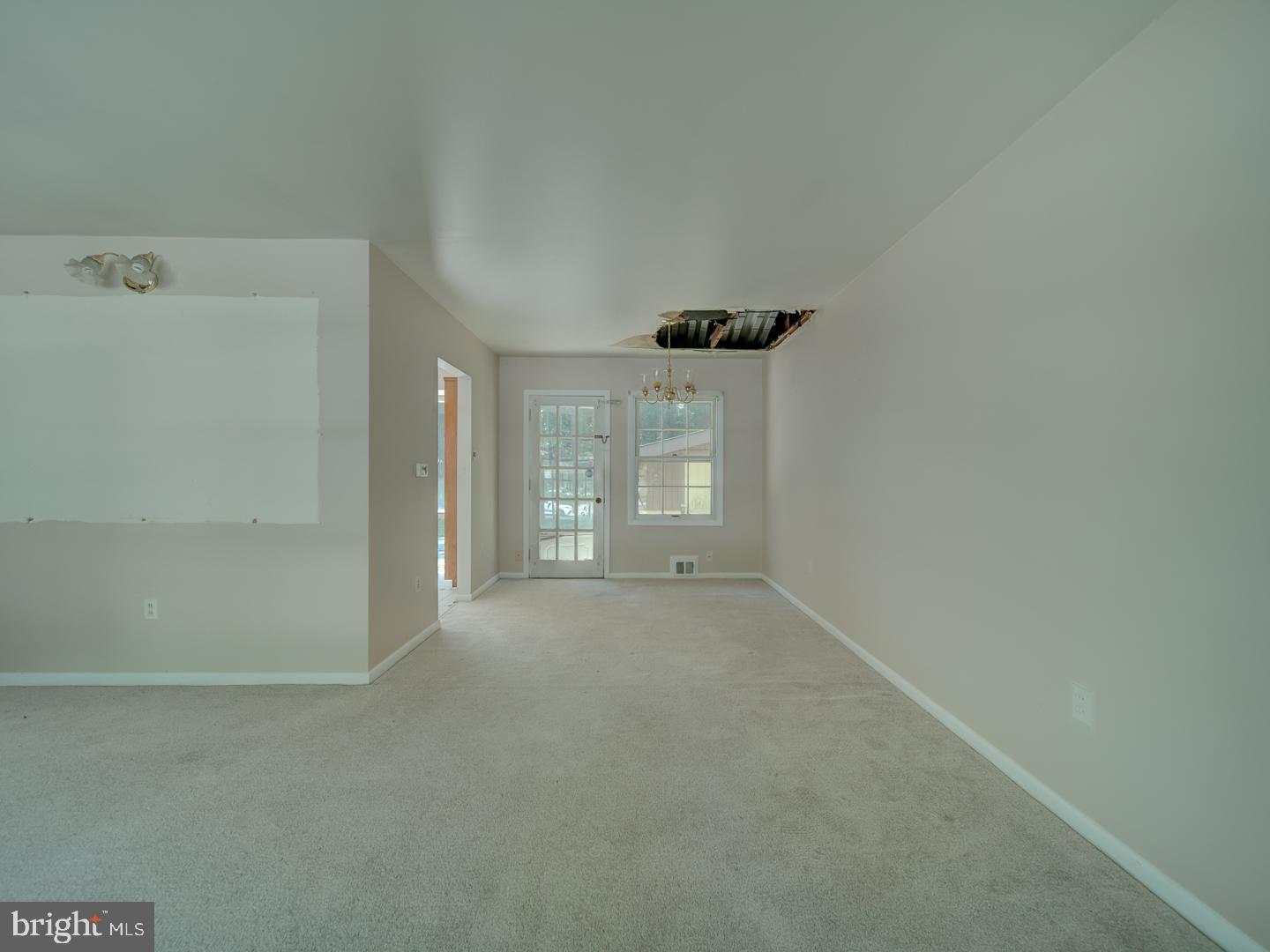 12715 Barbara Rd Property Photo 12