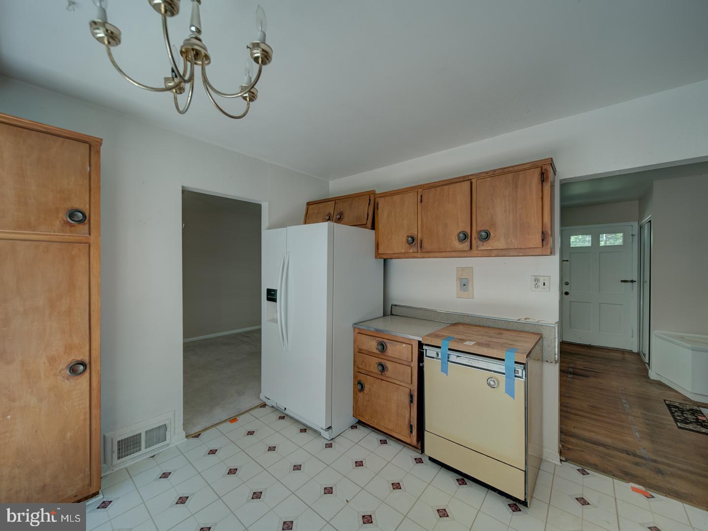 12715 Barbara Rd Property Photo 17