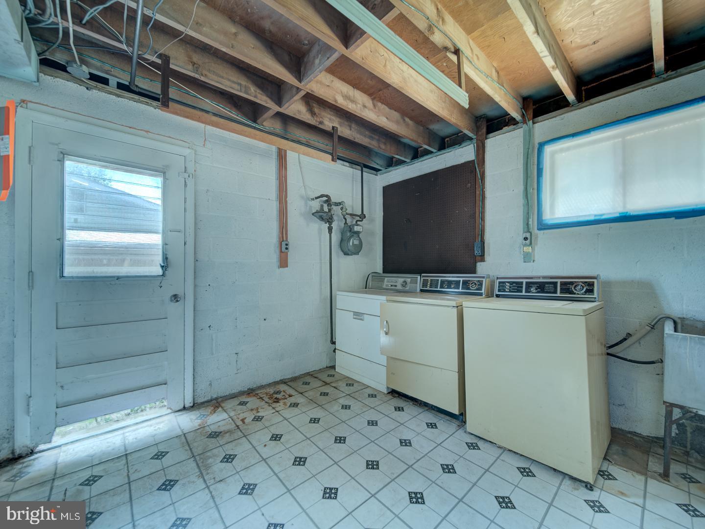 12715 Barbara Rd Property Photo 39