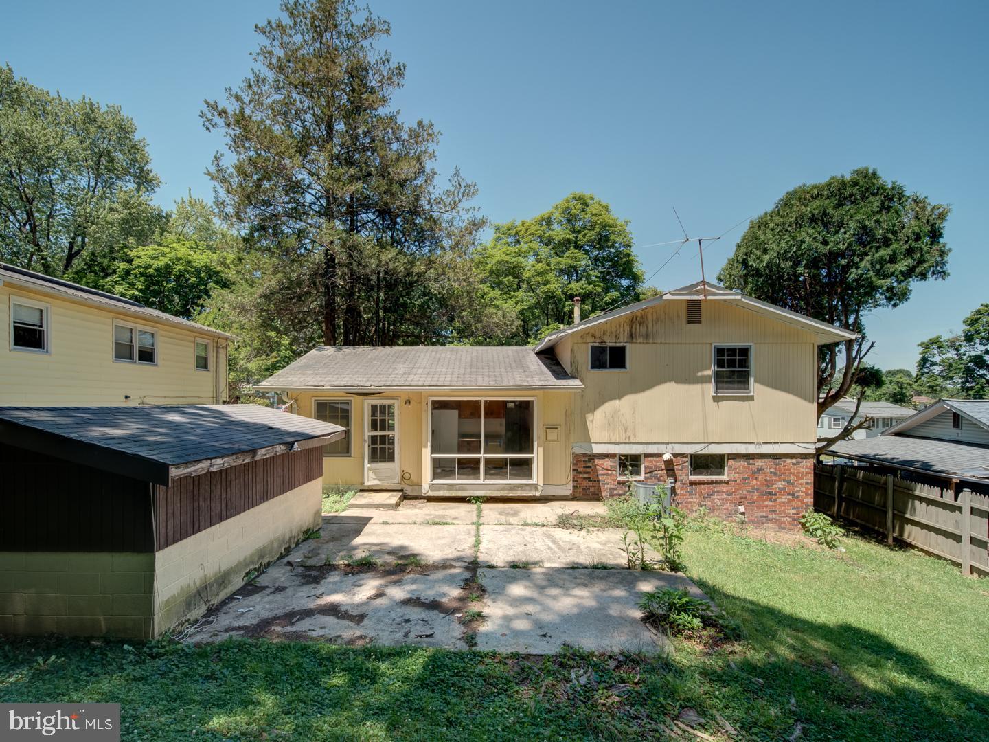 12715 Barbara Rd Property Photo 44