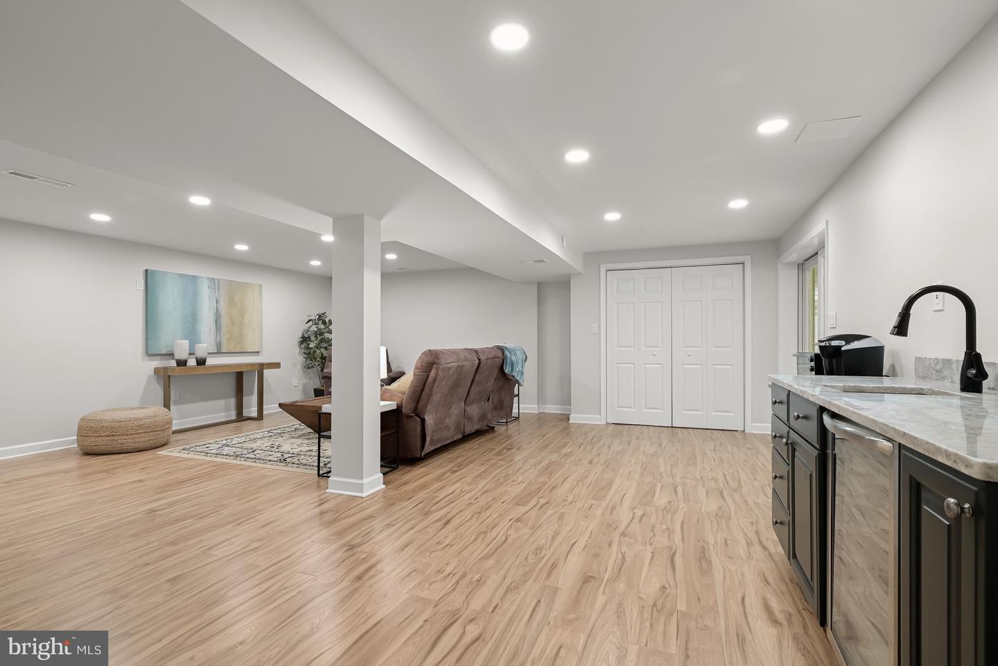 11809 Becket St Property Photo 45