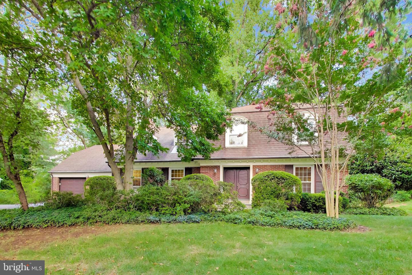 9617 Falls Bridge Lane Property Photo 1