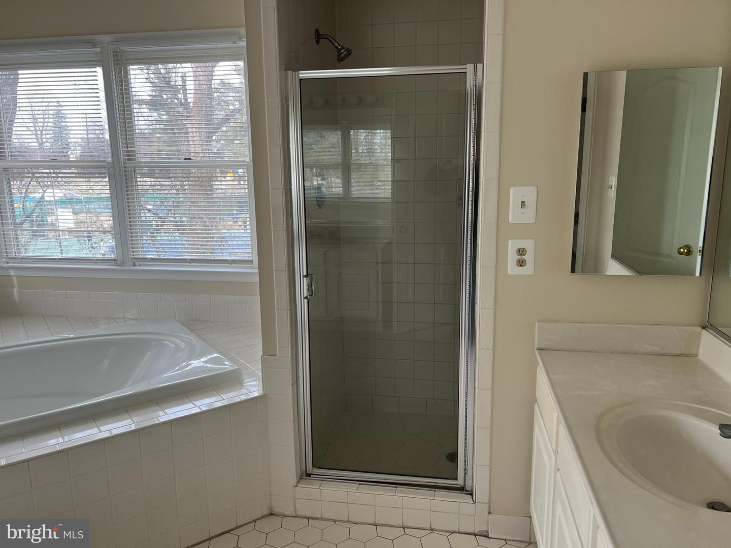 9425 Spruce Tree Cir Property Photo 13