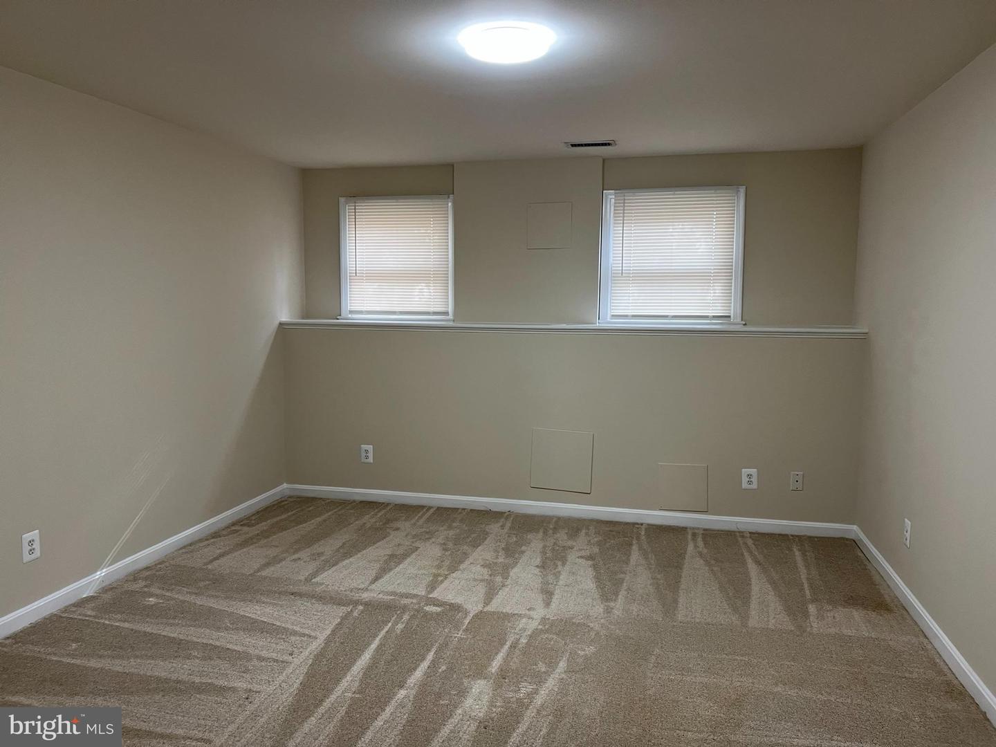 9425 Spruce Tree Cir Property Photo 21