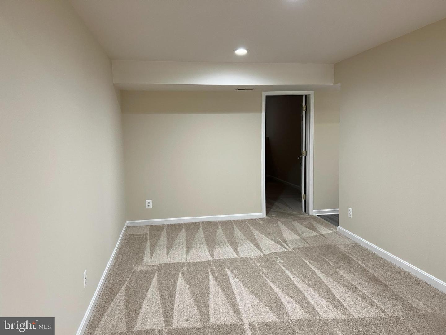 9425 Spruce Tree Cir Property Photo 22