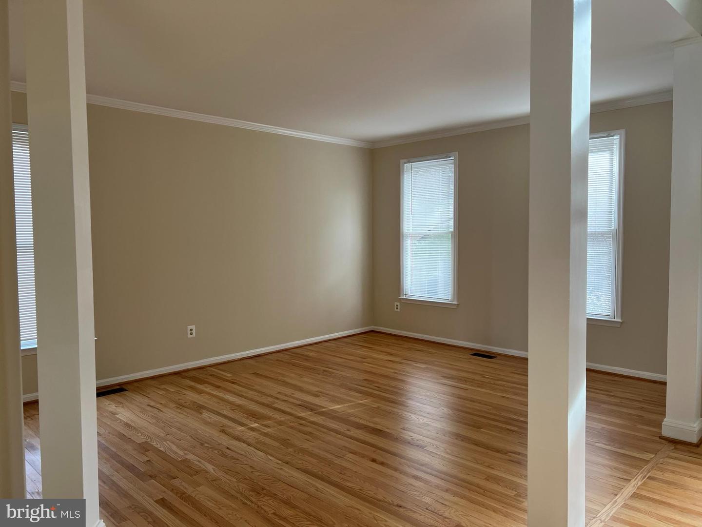 9425 Spruce Tree Cir Property Photo 29